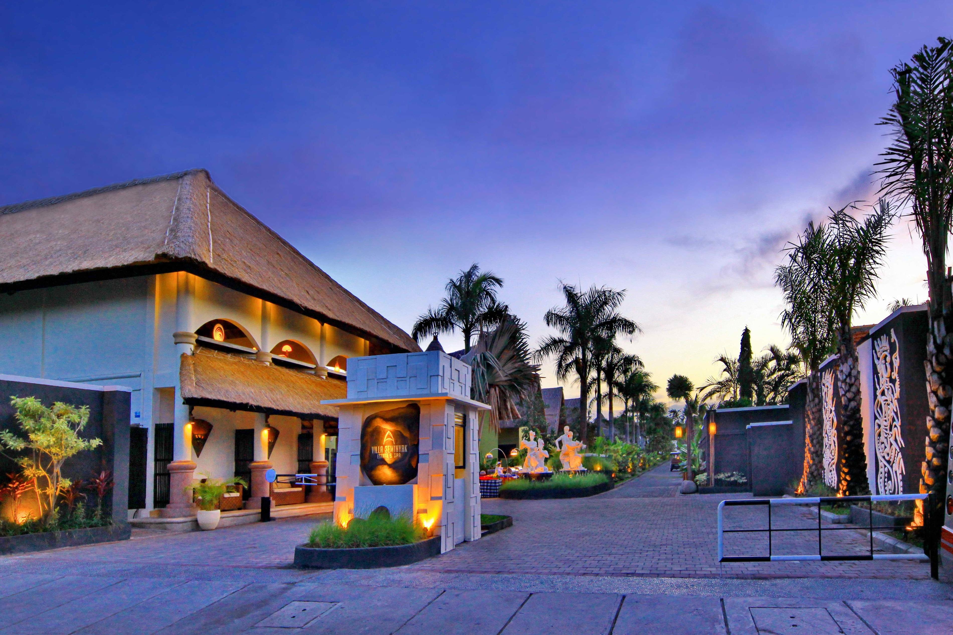 Villa Seminyak Estate & Spa - By Astadala Esterno foto