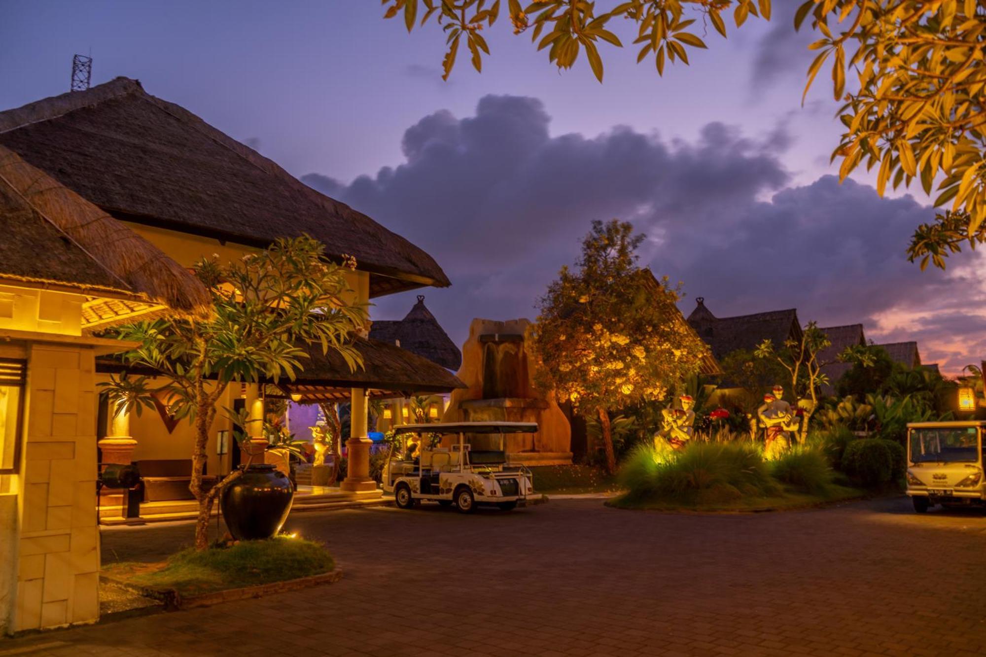 Villa Seminyak Estate & Spa - By Astadala Esterno foto